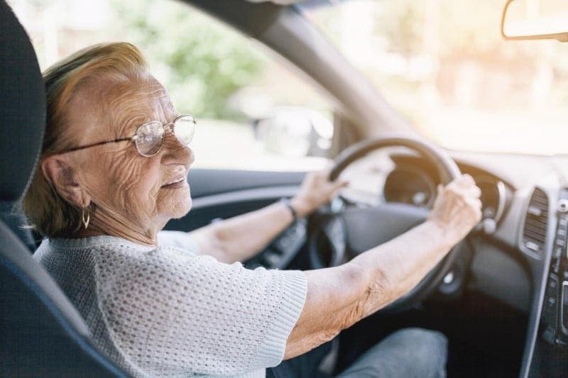 Claudine Descamps au volant