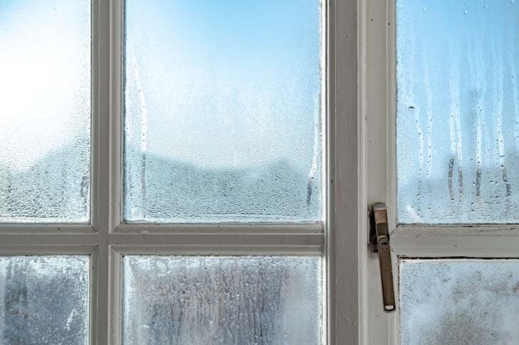 Condensation sur les fenêtres en hiver 