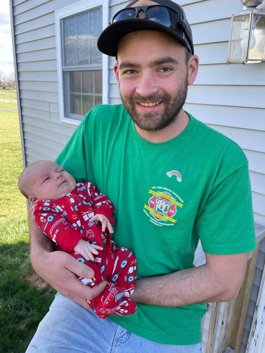 Dean avec son bébé