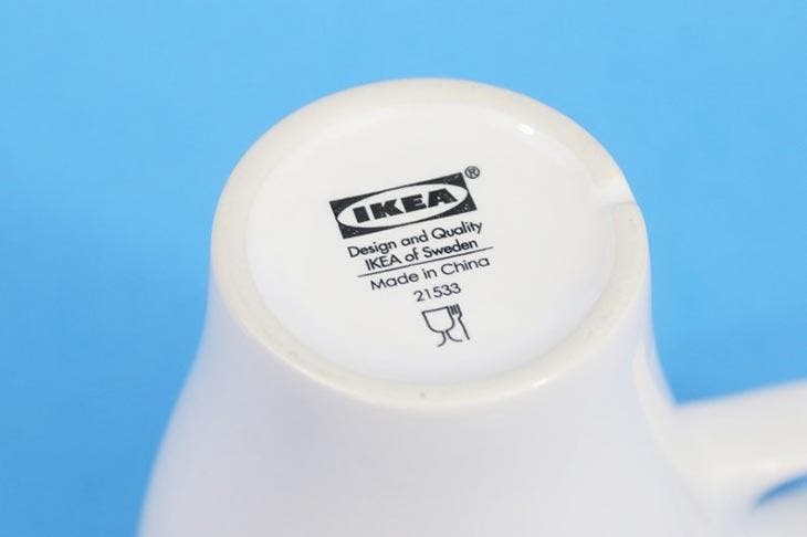 Encoche sous une tasse « ikea » 