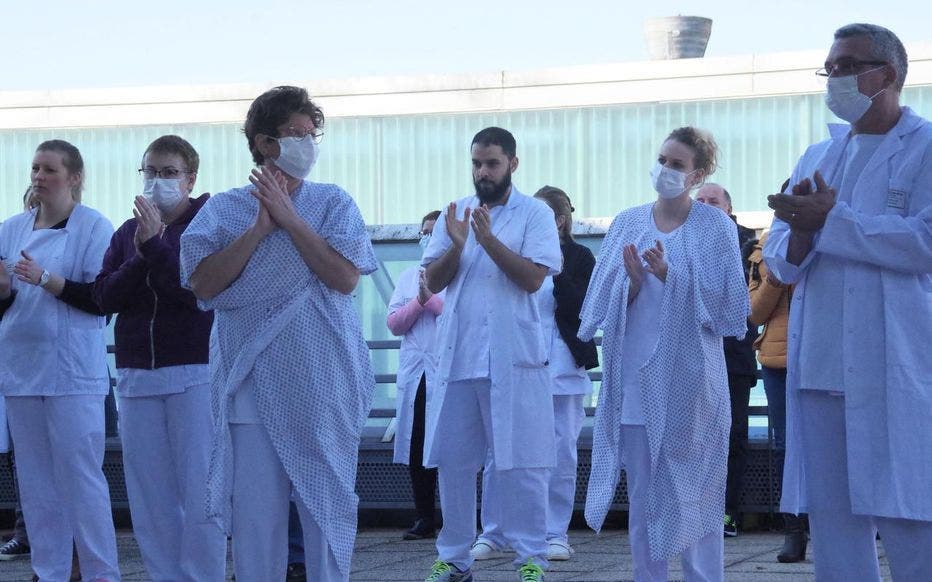 Le premier médecin français est mort après avoir combattu le Coronavirus