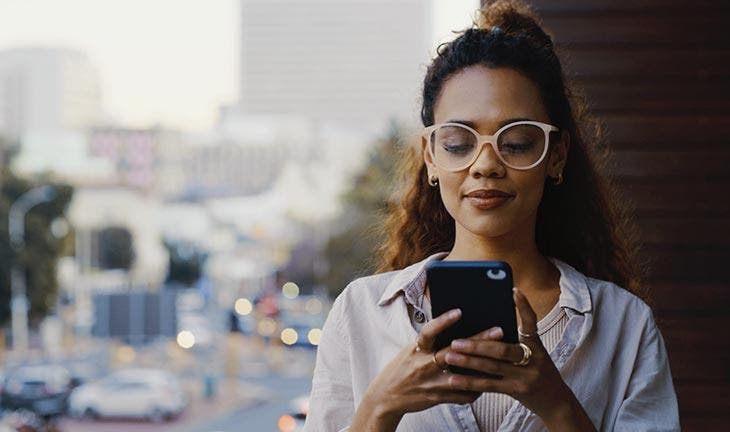 Le smartphone est devenu le prolongement de notre main