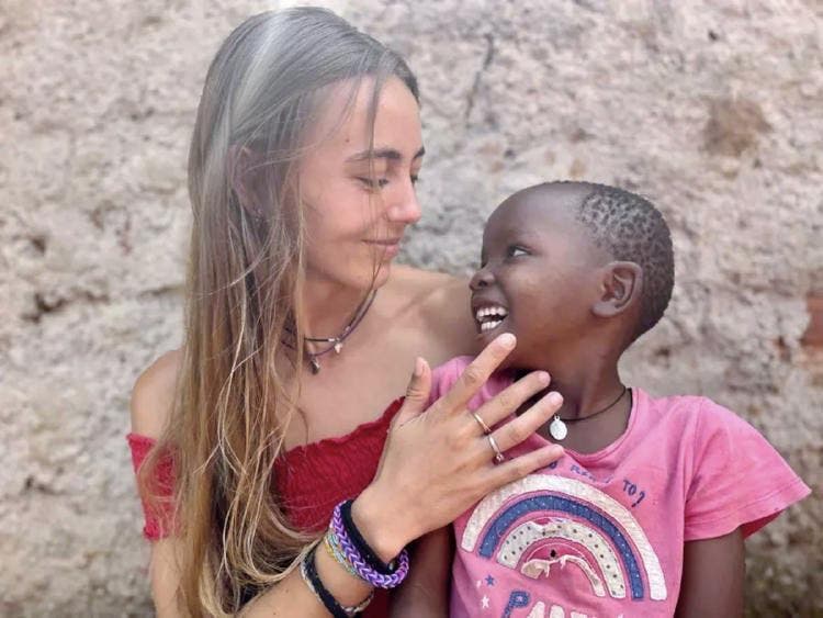 María Galán avec l’une de ses filles