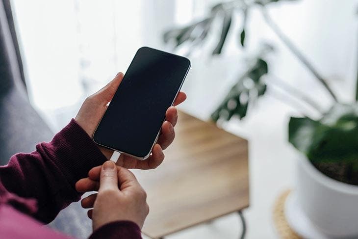 Téléphone qui ne détecte pas le chargeur