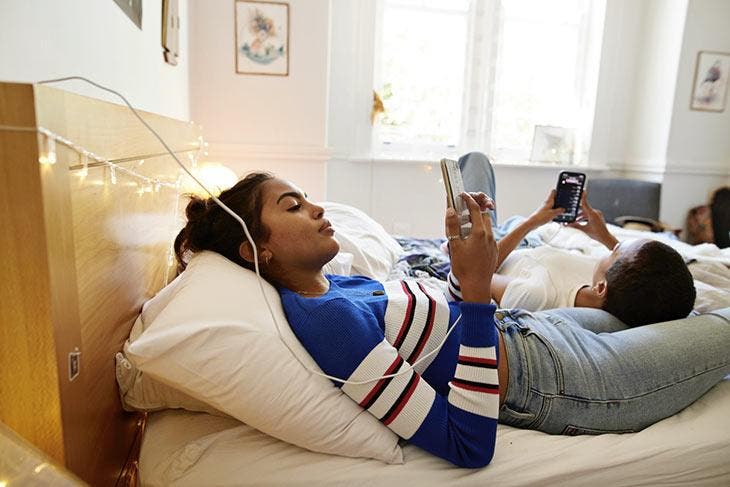 Utiliser le téléphone pendant qu’il charge